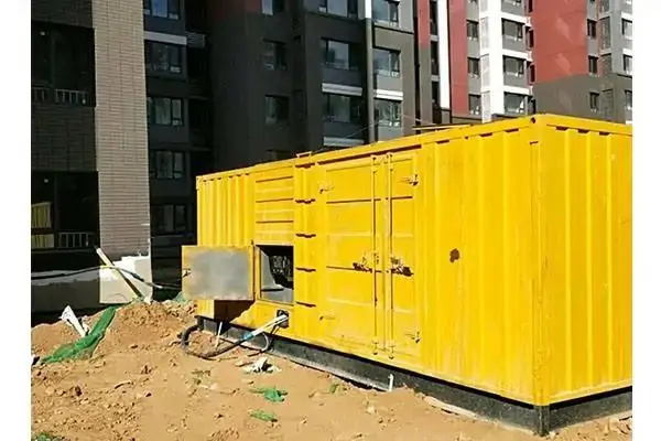 金银川路街道发电机租赁中燃油压力过低会对发动机的哪些部件造成损坏？