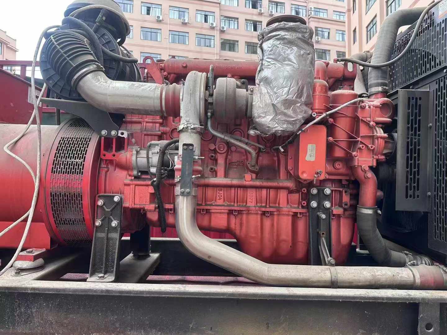 金银川路街道如何选择适合 600kW 柴油发电机组的过载保护器？
